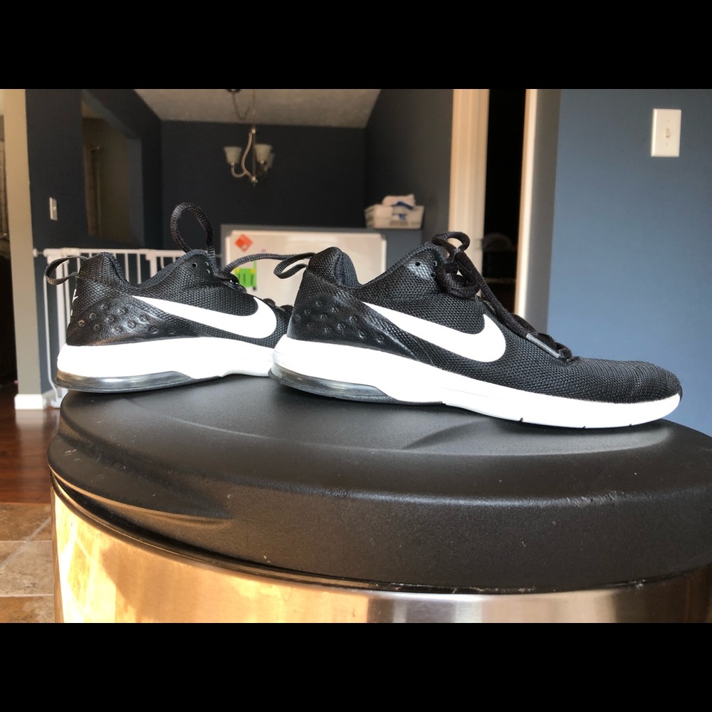 Boys Youth size Nike Air